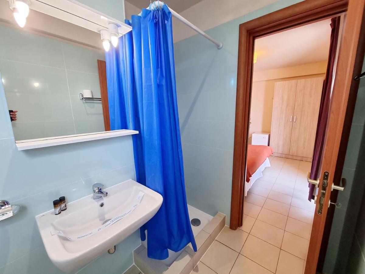 Hotel Cochet Năvodari Kültér fotó