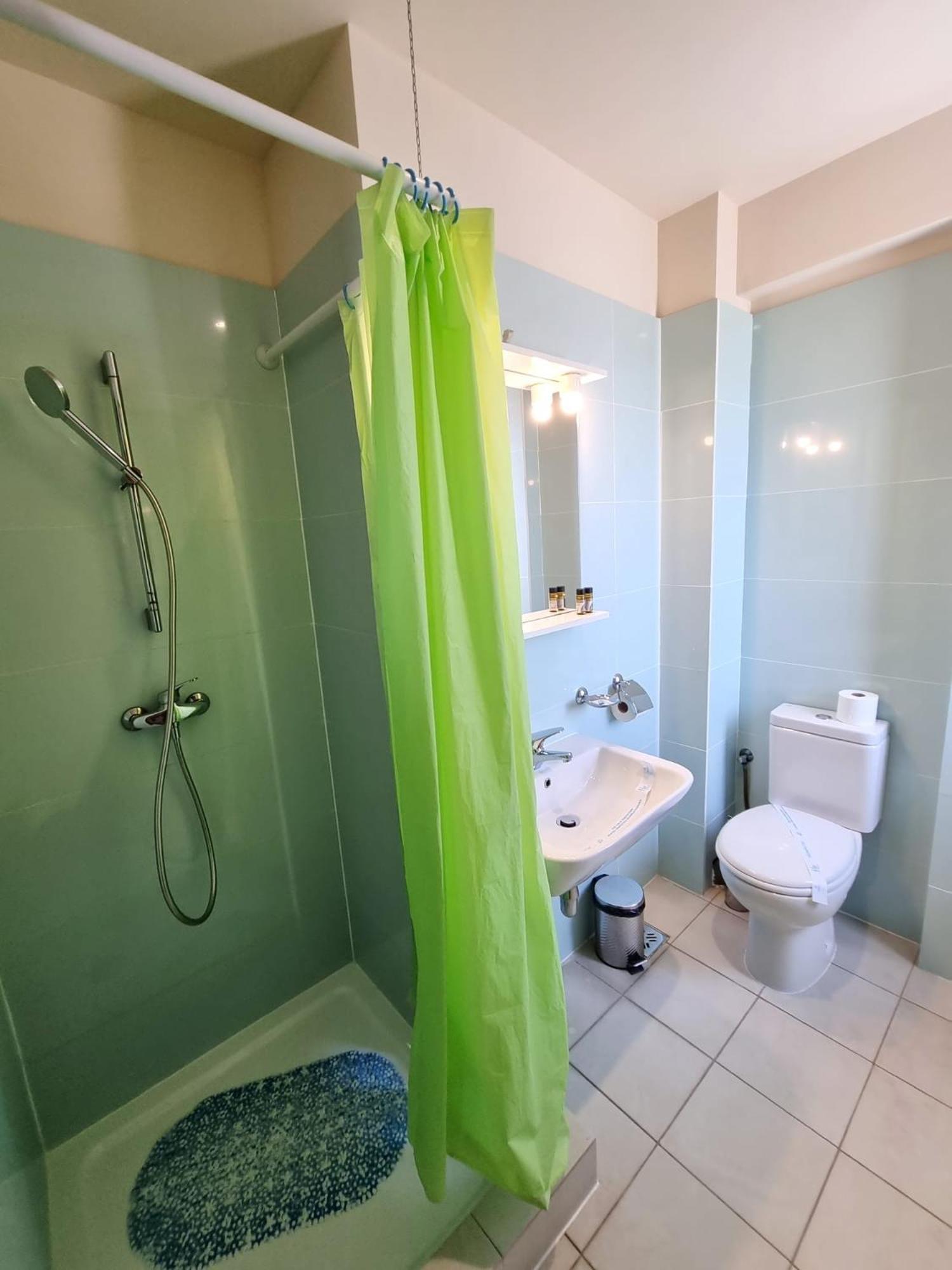 Hotel Cochet Năvodari Kültér fotó