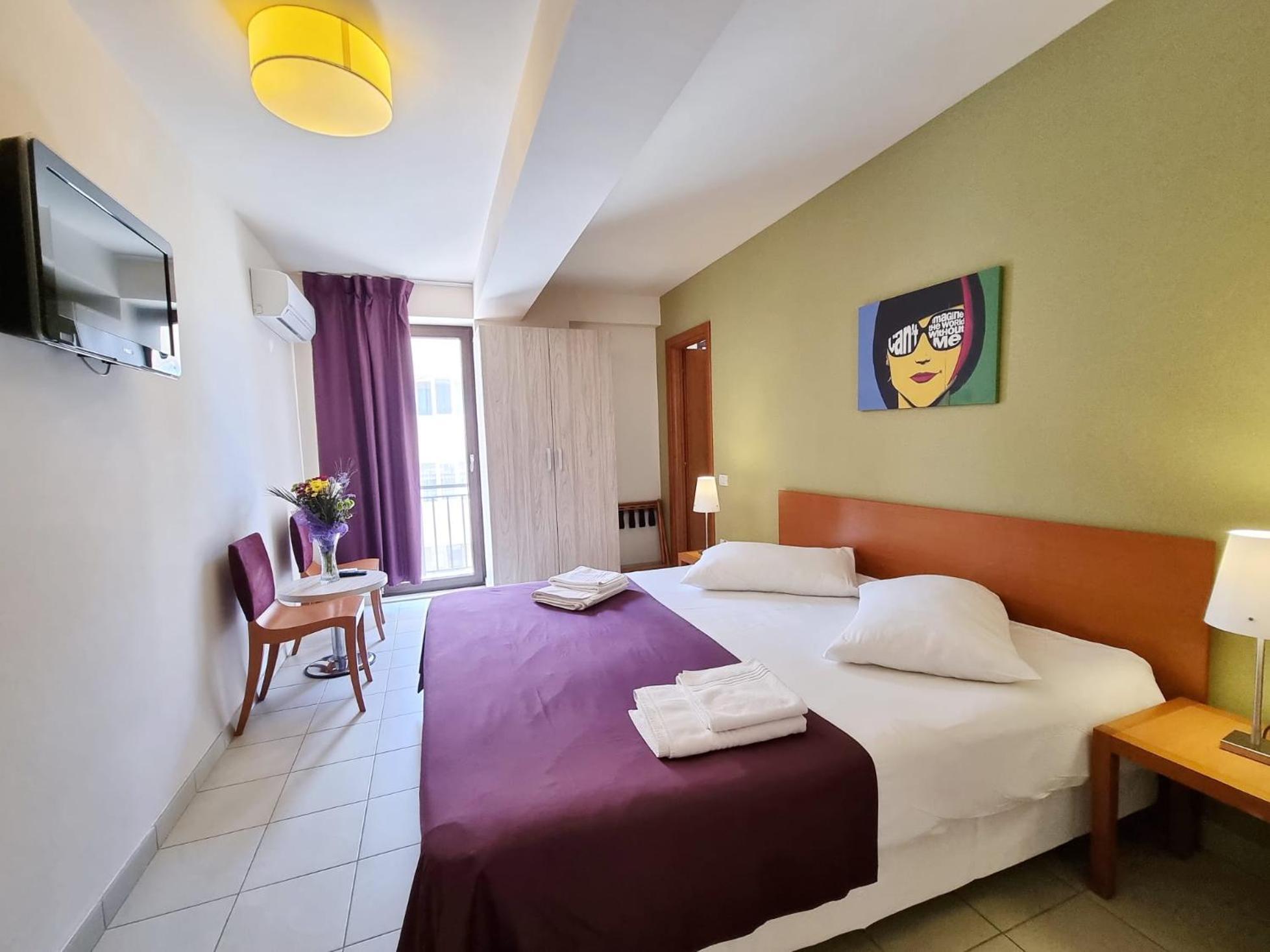 Hotel Cochet Năvodari Kültér fotó
